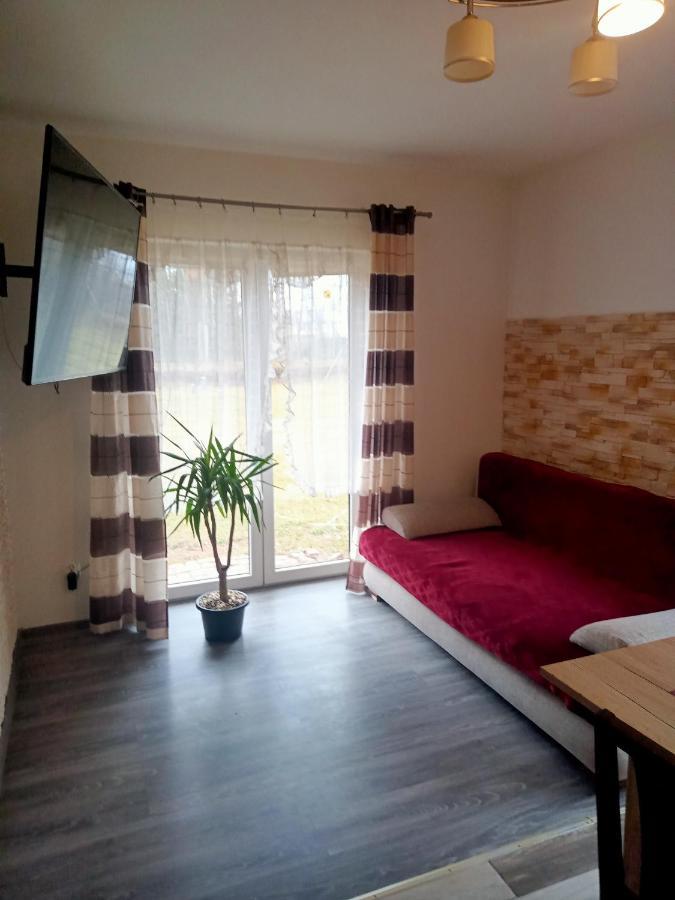 Letniskowy W Lesie 6 -7 Osob Ferienhaus
